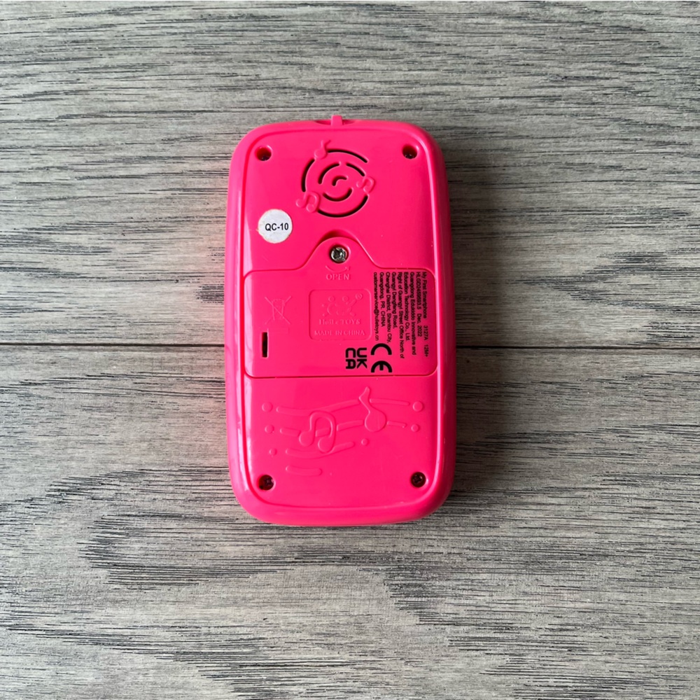 🥳FREE with purchase🥳Kids' Pink Toy Phone - Picture 2 of 3